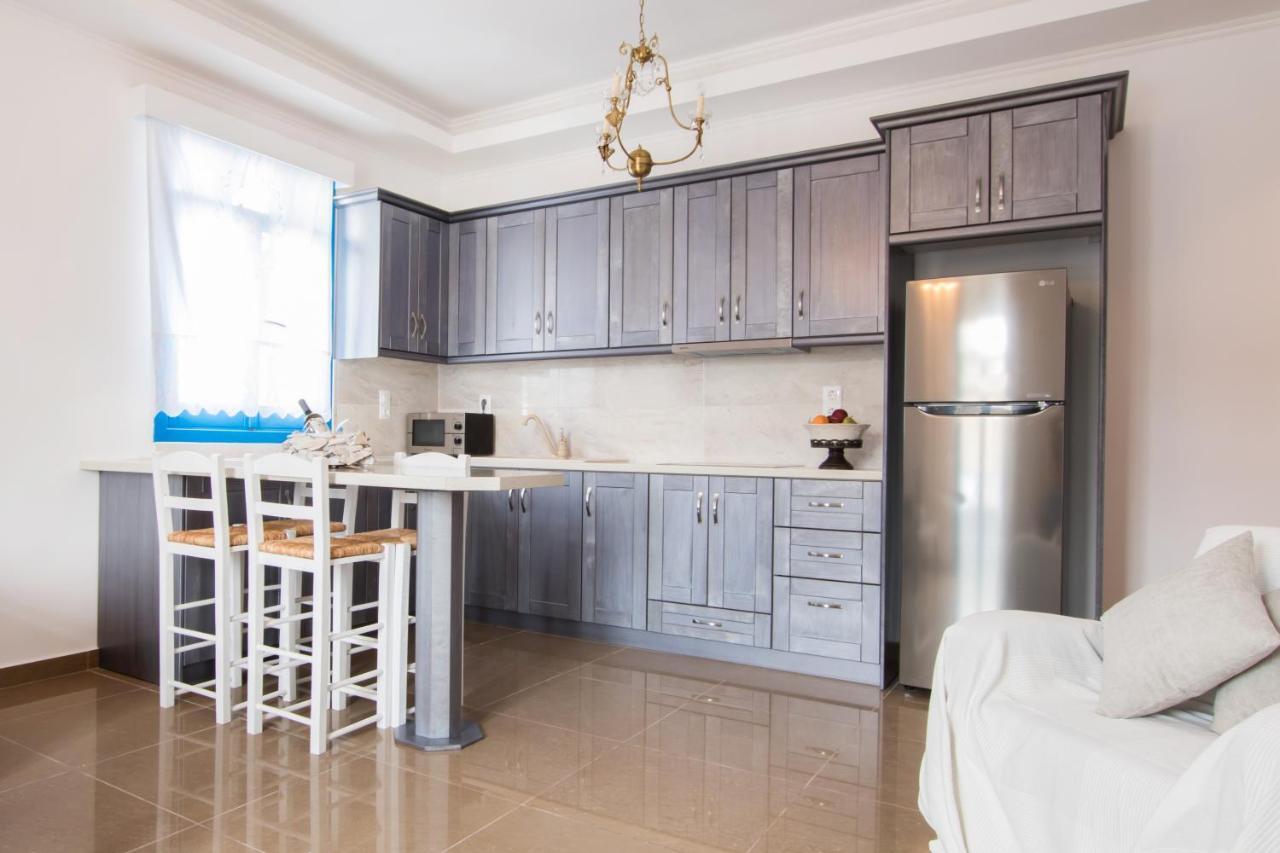 Poseidon Luxury Apartment Фойникион Экстерьер фото